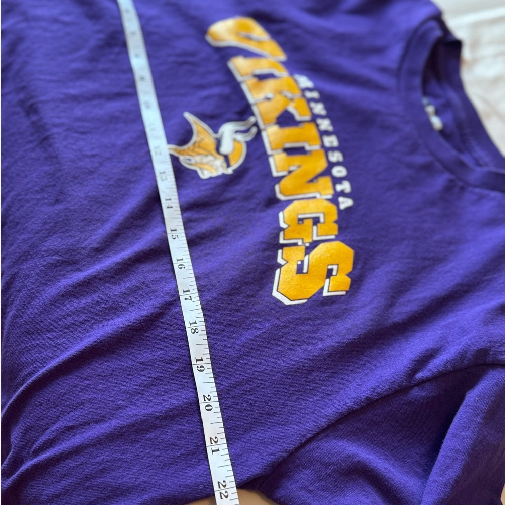 NFL Team Apparel Purple Long Sleeve Tee  Minnesota Vikings - Picture 5 of 8